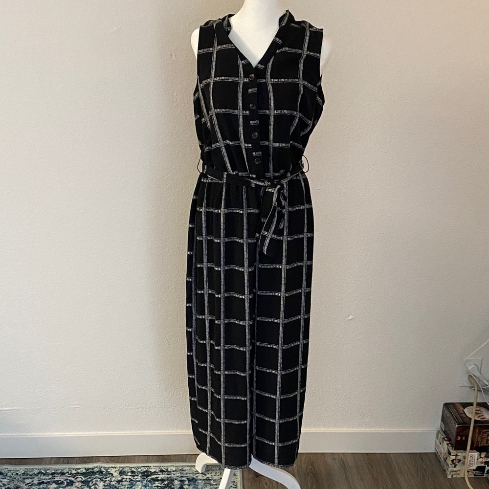 Black and White Checkered Sleeveless Jumpsuit